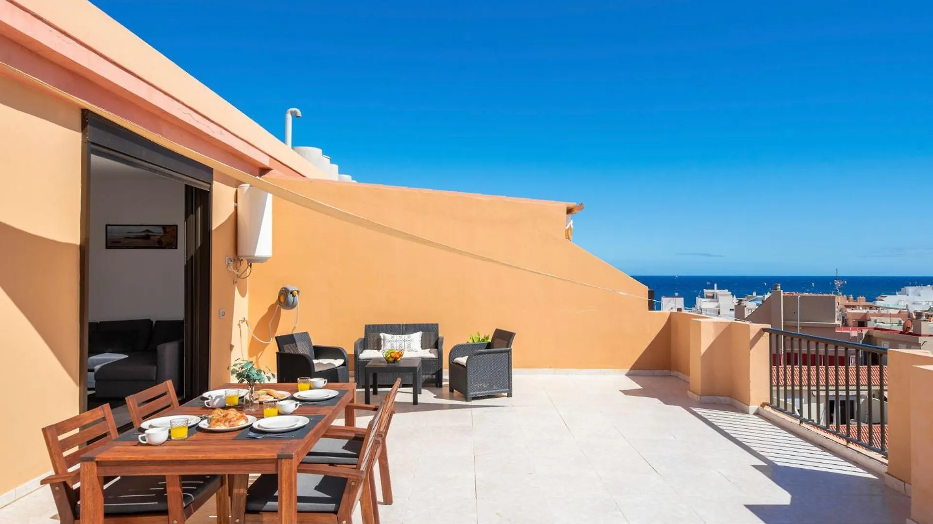 Medano4You Alex Sunset Lounge Penthouse El Medano  Spain