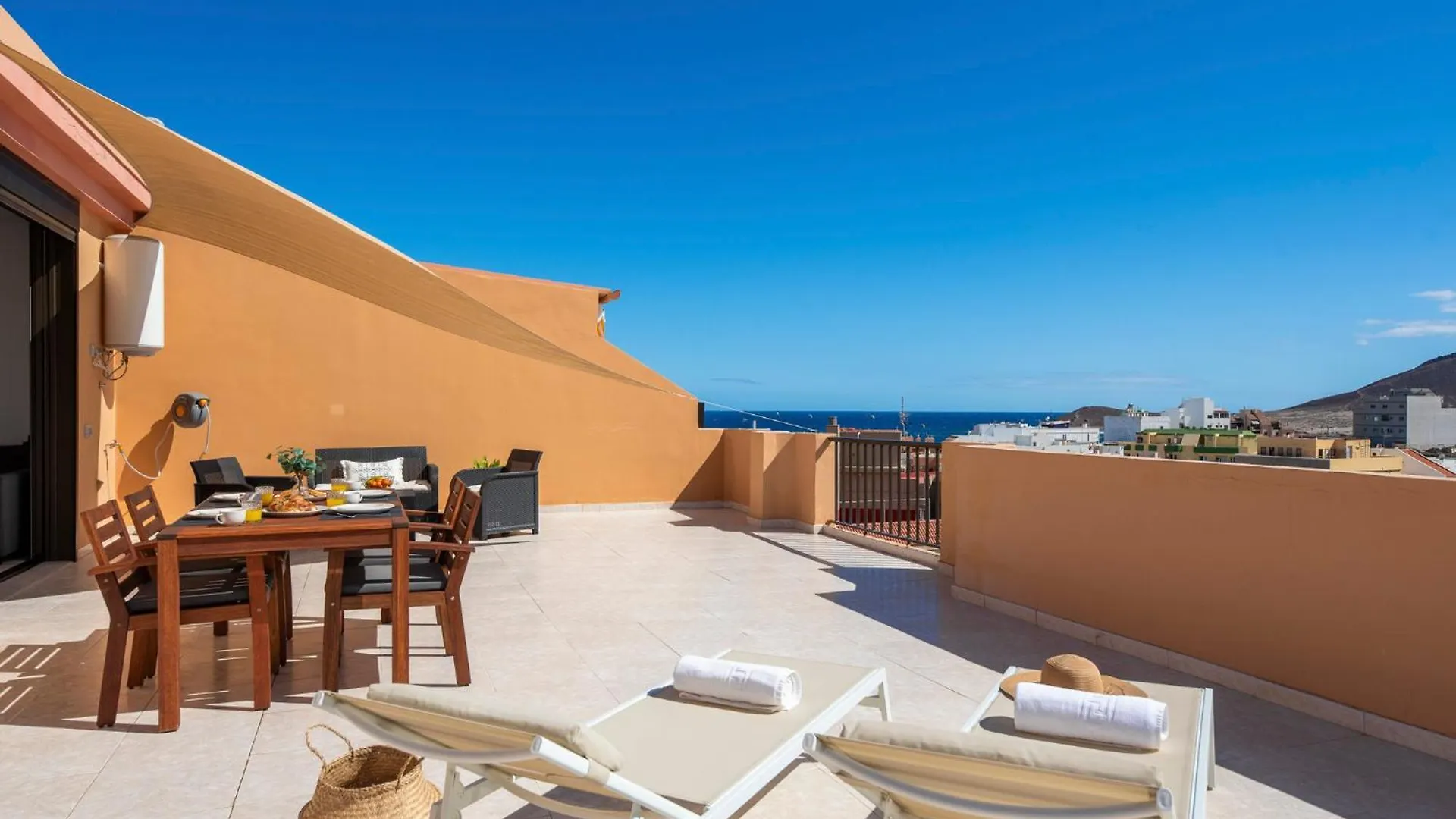 Medano4You Alex Sunset Lounge Penthouse El Medano  Apartment El Medano (Tenerife)