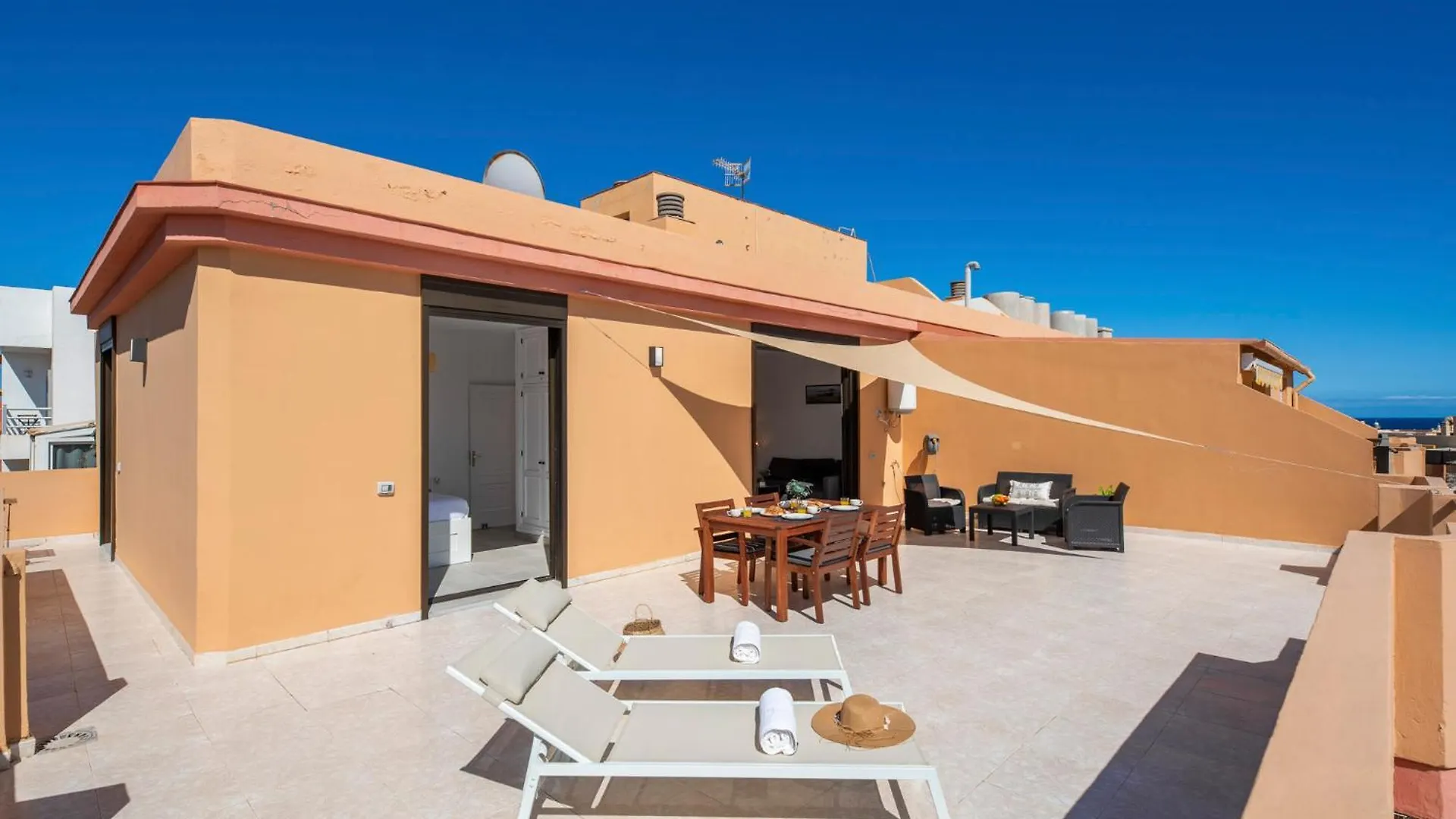 Apartment Medano4You Alex Sunset Lounge Penthouse El Medano  Spain