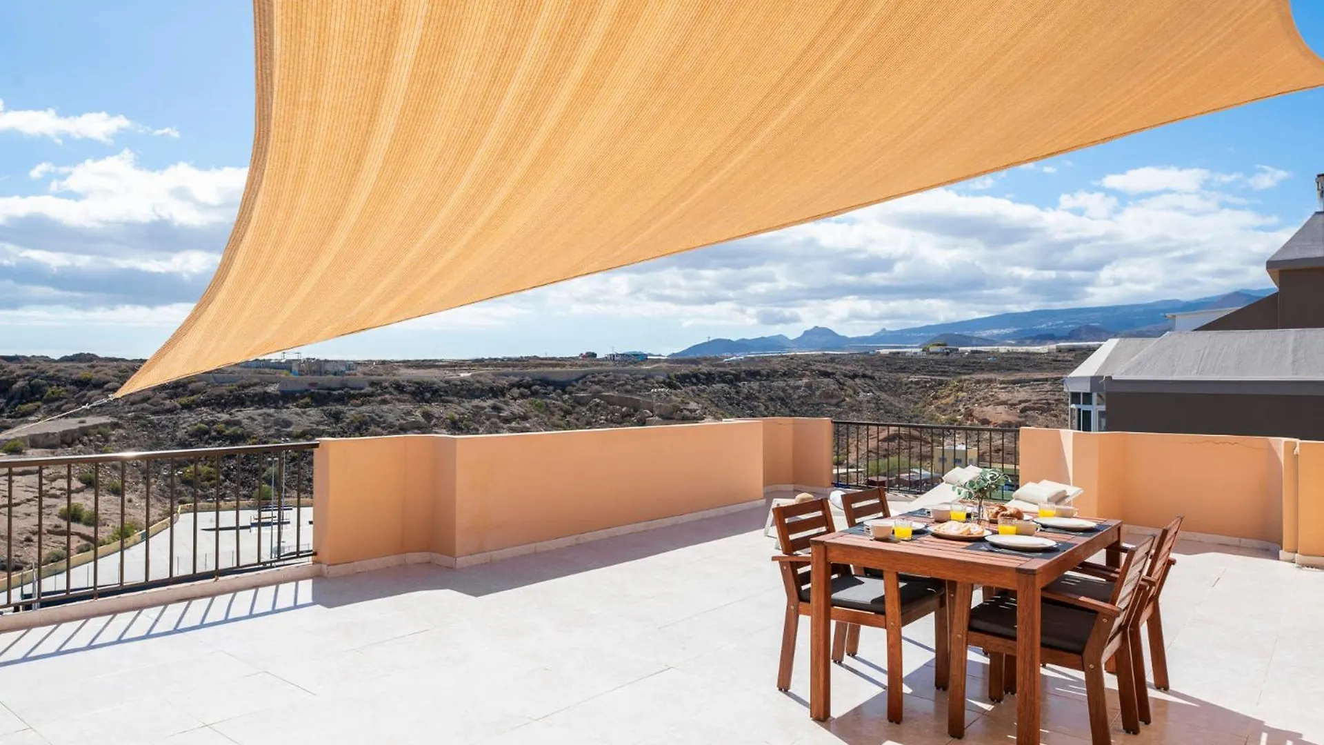 Medano4You Alex Sunset Lounge Penthouse El Medano  Apartment El Medano (Tenerife)